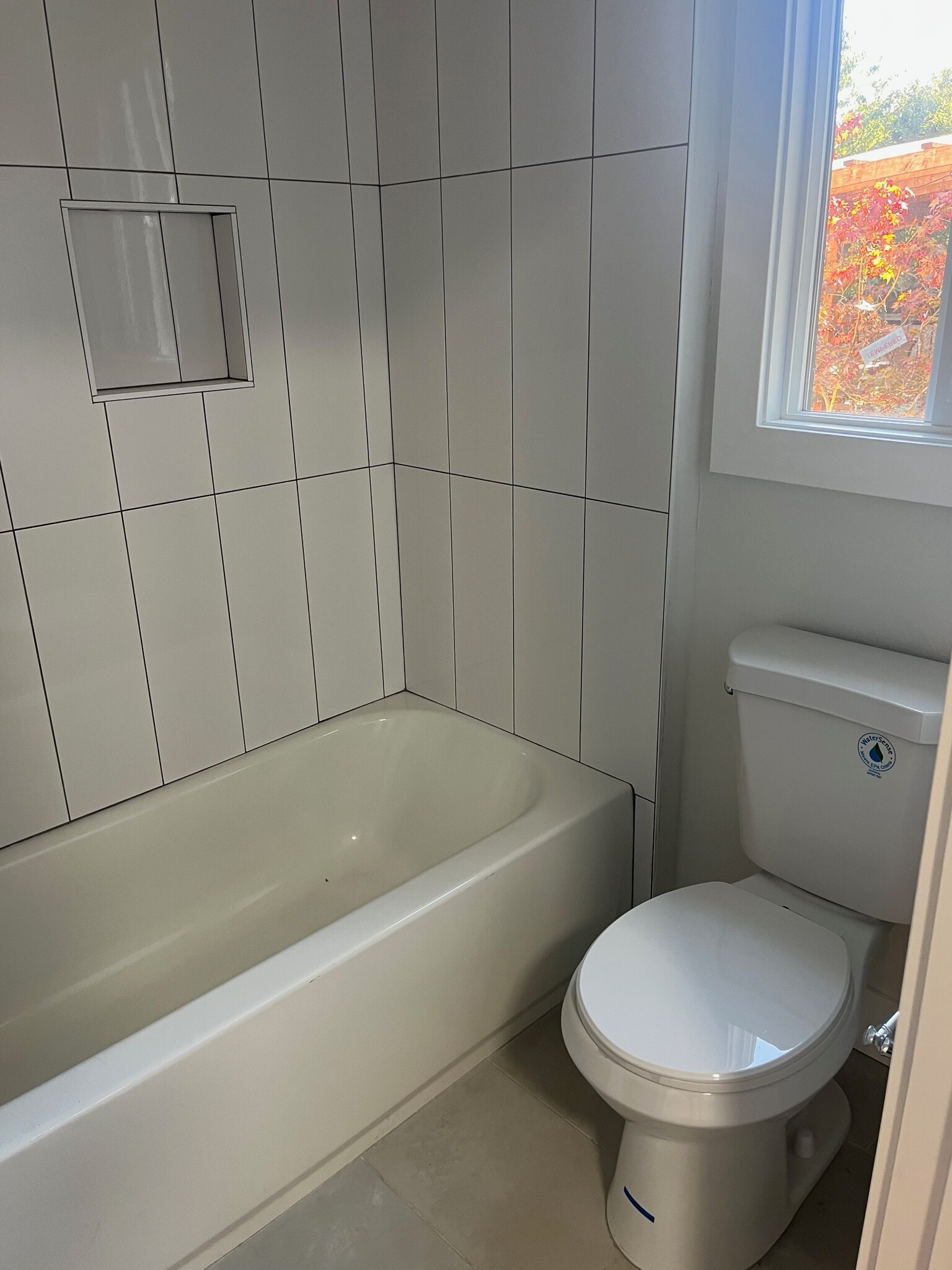 Building Photo - 636 NE Prescott St