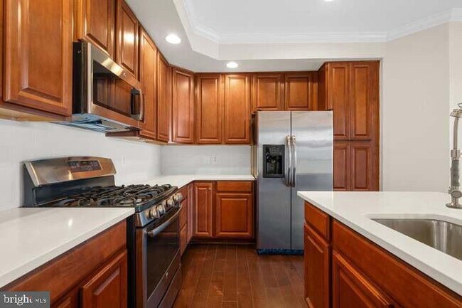 Building Photo - 21552 Romans Dr