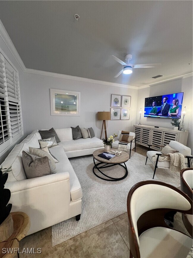 Building Photo - 9081 Albion Ln S