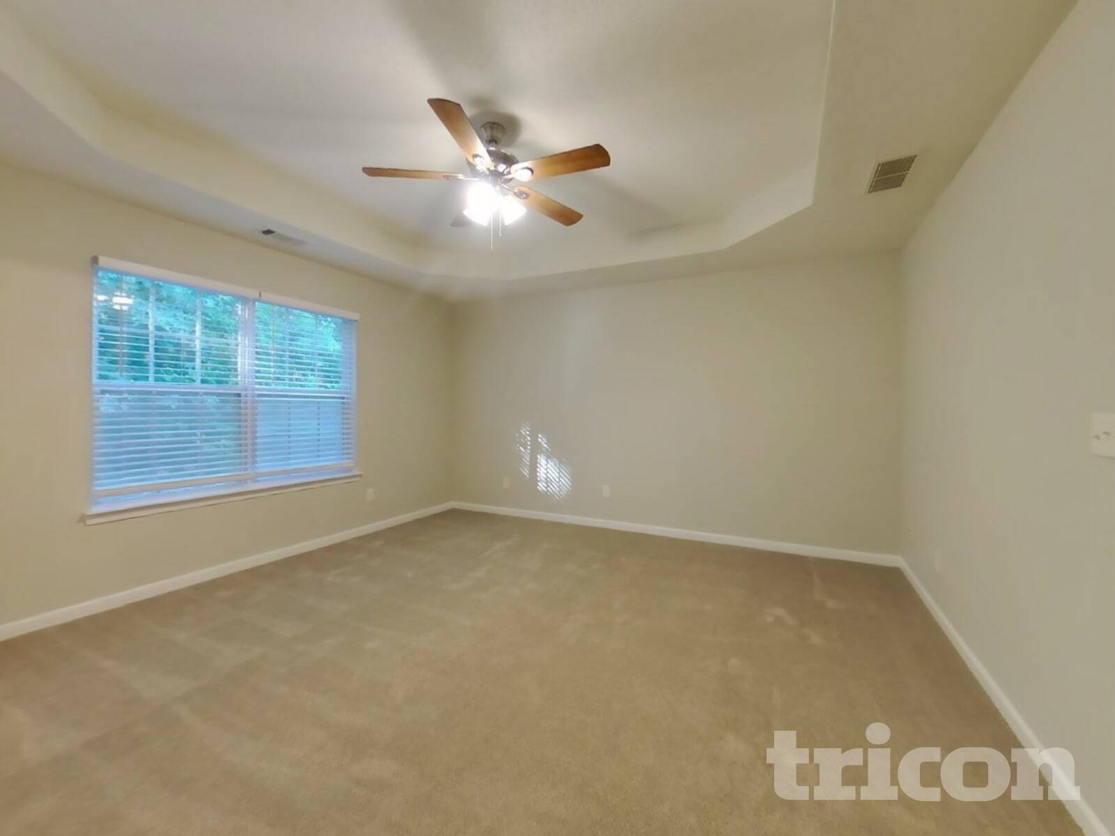 Building Photo - 133 Revere Turn