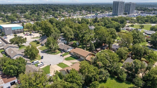 Building Photo - 3227 S Allegheny Ave