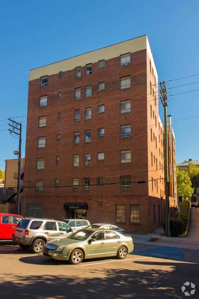 Primary Photo - The Berkley on Highland