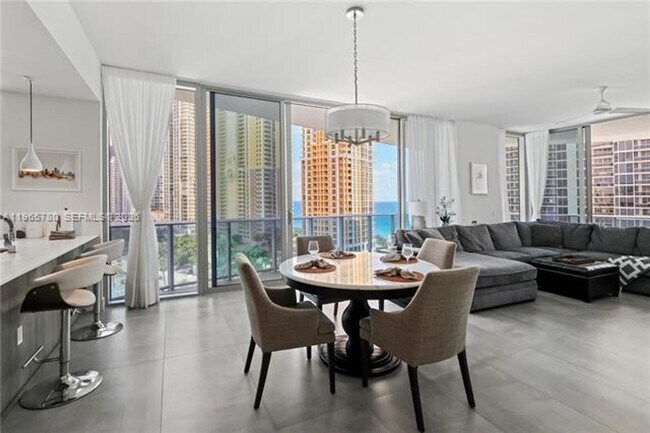 Building Photo - 17550 Collins Ave