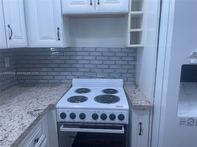 Building Photo - 554 NE 74th St