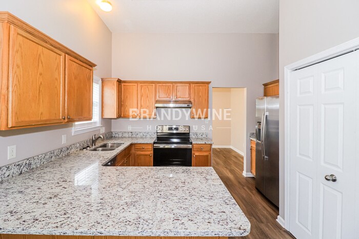 Building Photo - 2170 Berry Bush Ln