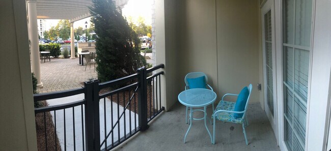 Building Photo - 6915 Endhaven Ln