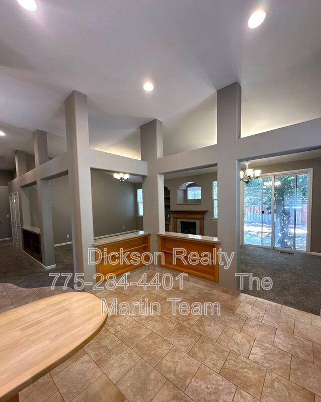 Building Photo - 2662 Pride Dr