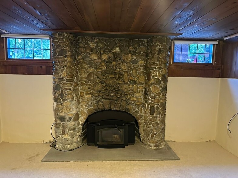 Building Photo - 2642 NW 95th St