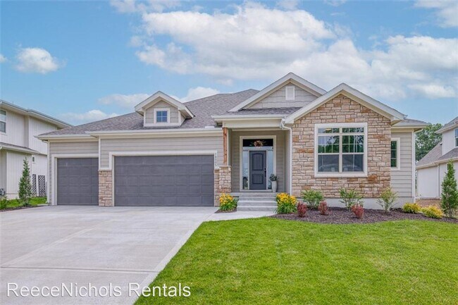 Primary Photo - 4 br, 3 bath House - 18005 High Street