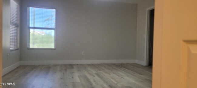 Building Photo - 34811 N 30th Dr