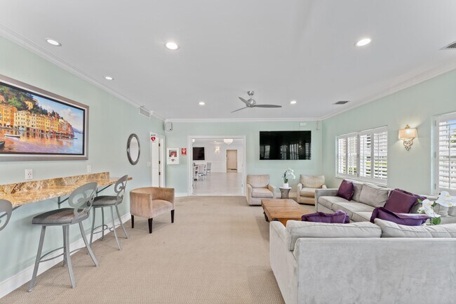 Building Photo - 2871 N Ocean Blvd