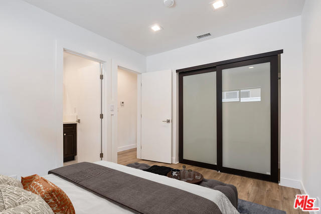 Building Photo - 10992 Exposition Blvd