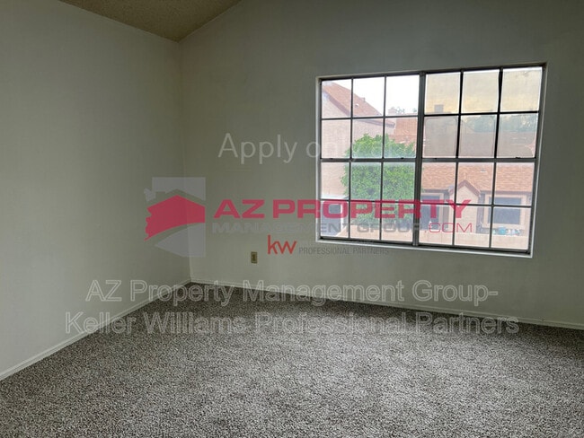 Building Photo - 8111 W Wacker Rd