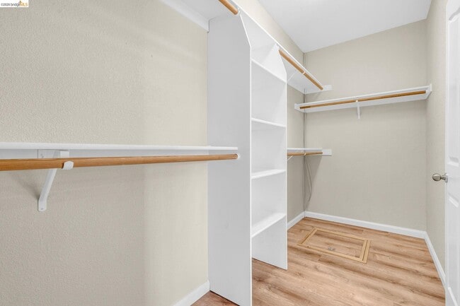 Building Photo - 2317 Wayfarer Dr
