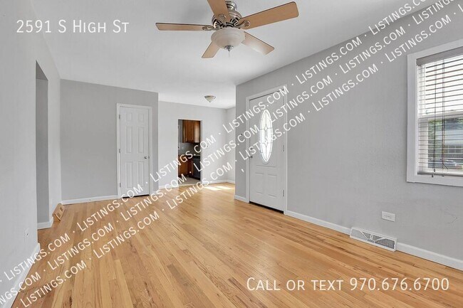Building Photo - 2591 S High St
