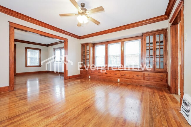 Building Photo - 1420 S 33 St