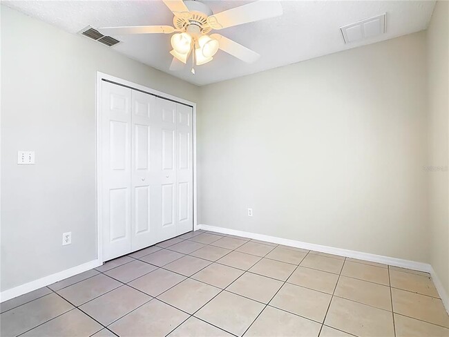 Building Photo - 313 Drum Ln