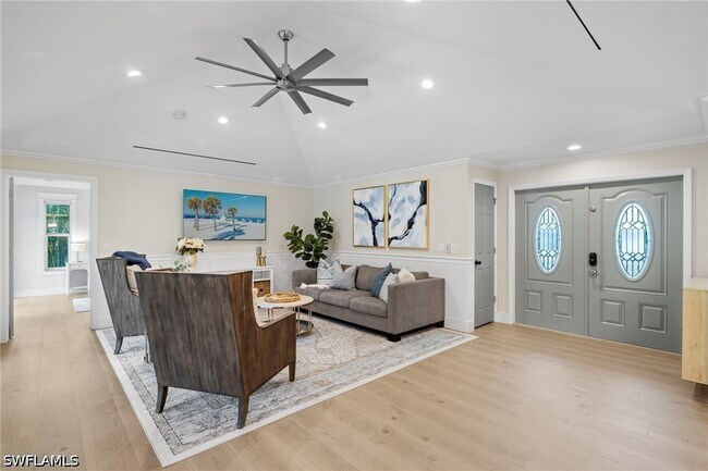 Building Photo - 765 High Pines Dr
