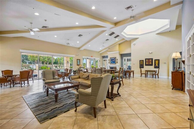 Building Photo - 8106 Miramar Way