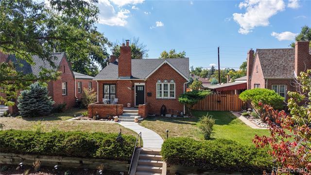 Building Photo - 1325 Dahlia St