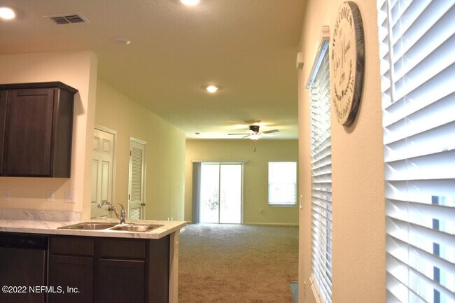 Building Photo - 921 Spirit Pt Ct