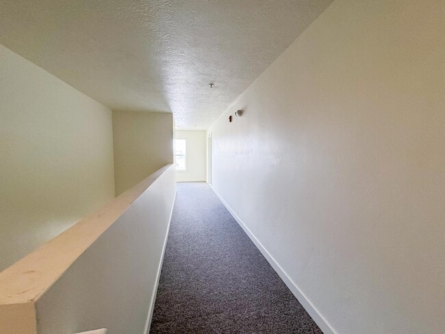 Building Photo - 531 S 850 E