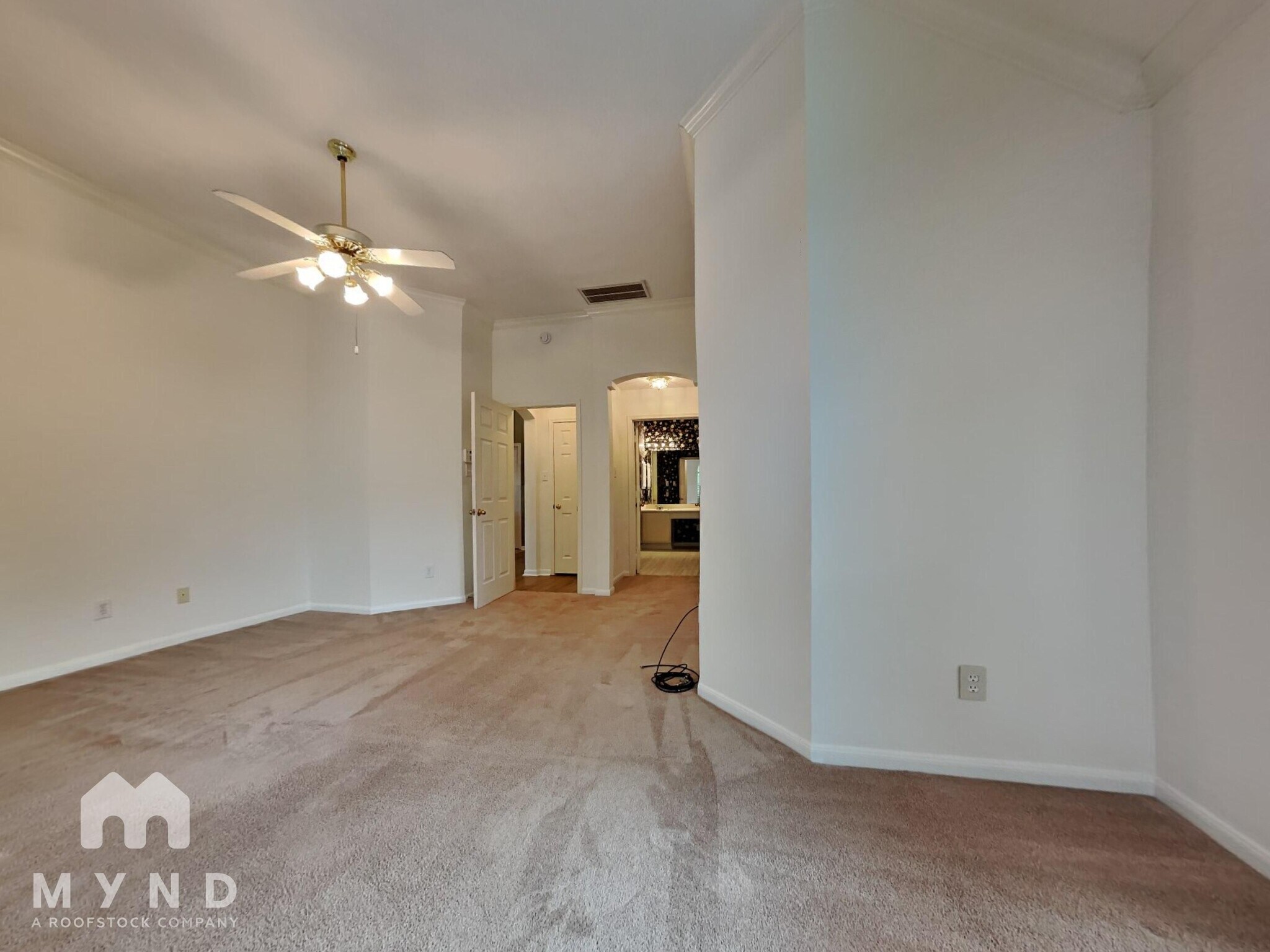 Building Photo - 4606 Sunrise Dr