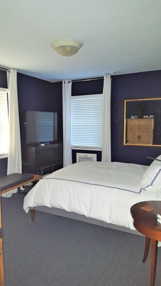Bedroom with Furniture - 4142 Shadyglade Ave