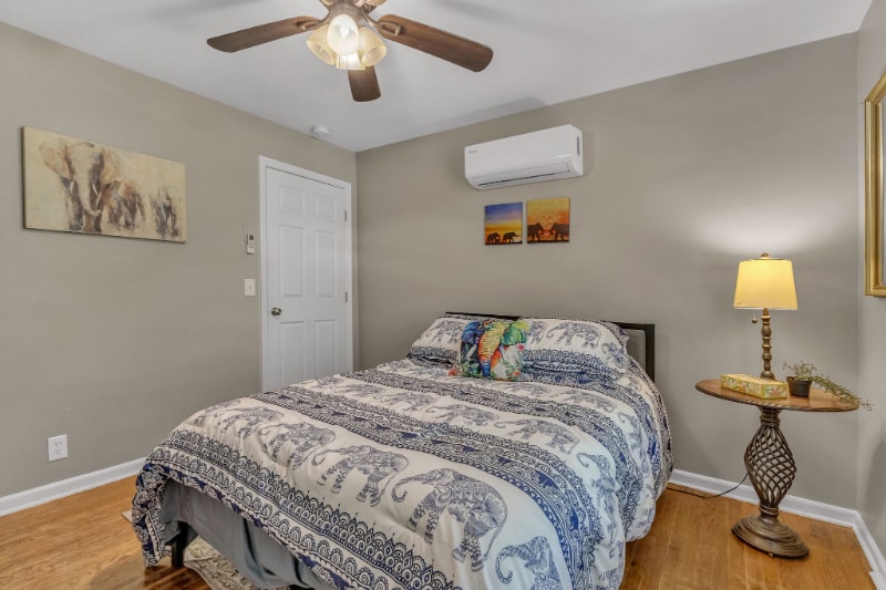 Building Photo - 230 Bermuda Dr