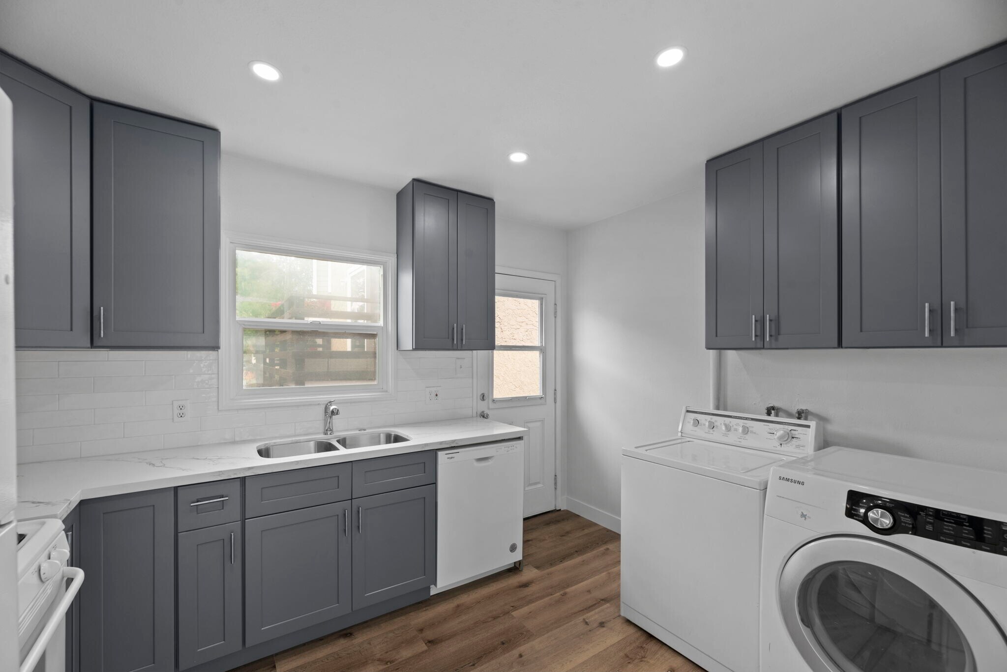 Building Photo - 1304 Corona St