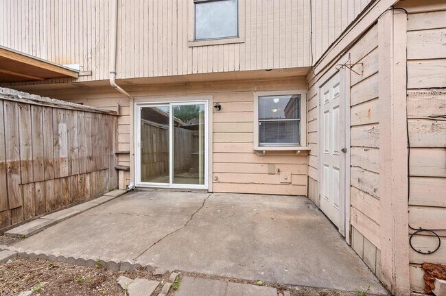 Building Photo - 11685 Alief Clodine Rd