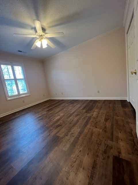 Building Photo - 601 Concord Villas Way