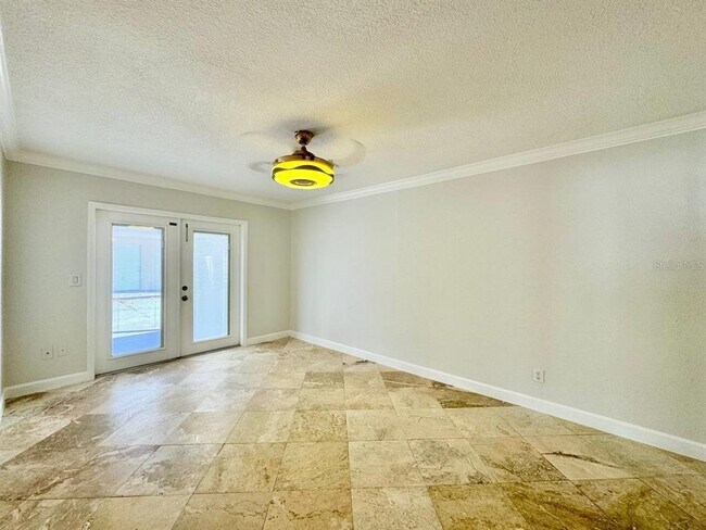 Building Photo - 6212 N Grady Ave