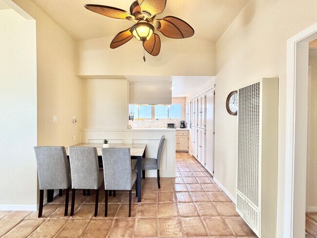 Building Photo - 207 Rossmore- MFR