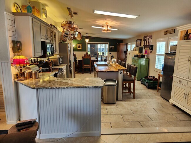 Building Photo - 7717 White Egret Ln