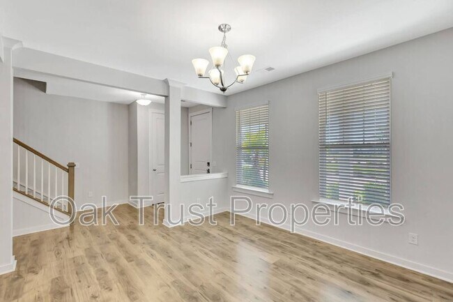 Building Photo - 113 Summer Tanager Dr