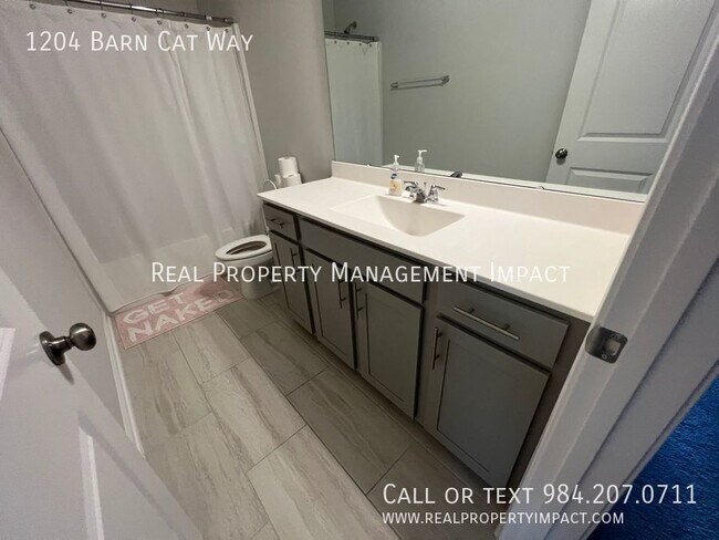 Building Photo - 1204 Barn Cat Way