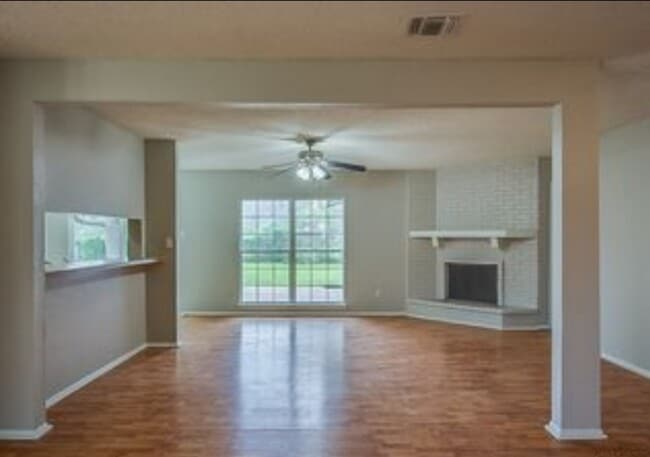 Building Photo - 8119 Pinto Trail