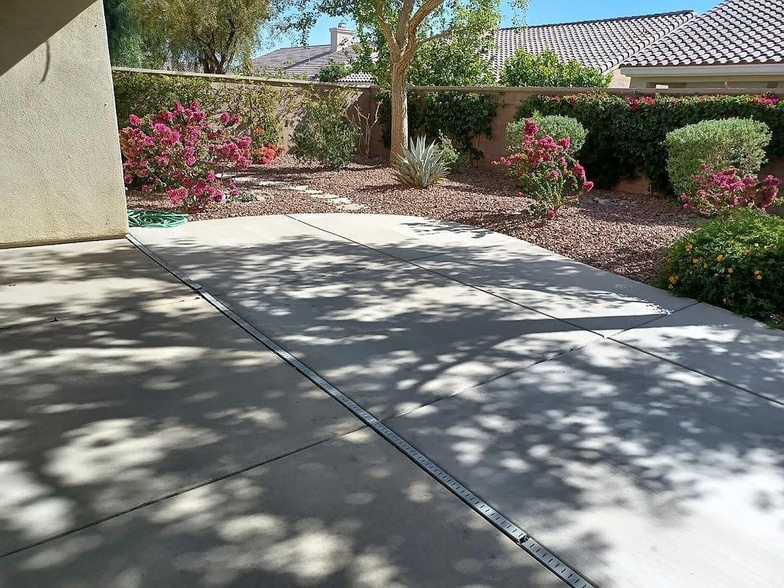 Building Photo - 78791 Stansbury Ct