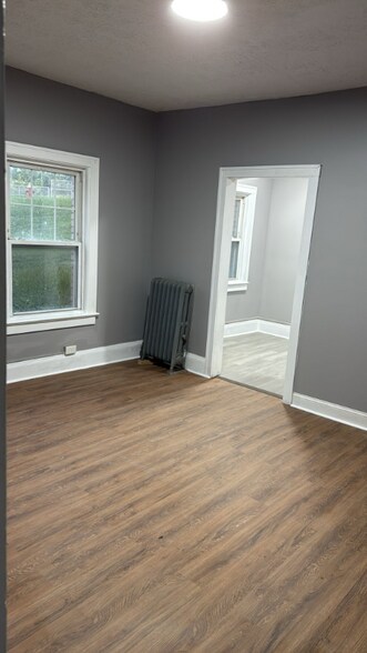 Building Photo - 1374 West Blvd