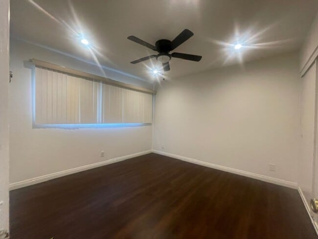 Building Photo - Spacious Torrance 2 Bed/2 Bath Condo with 3 parking spaces – Pets Welcome, Most Utilities Included!