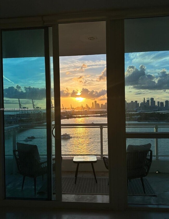 Building Photo - 540 West Ave