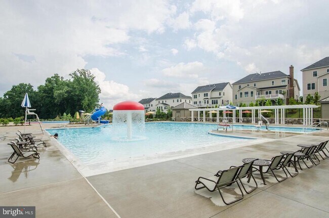 Building Photo - 13226 Deer Highlands Way