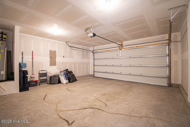 Building Photo - 4873 Abbington Oaks Wy