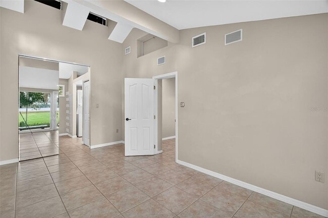 Building Photo - 33901 E Lake Joanna Dr