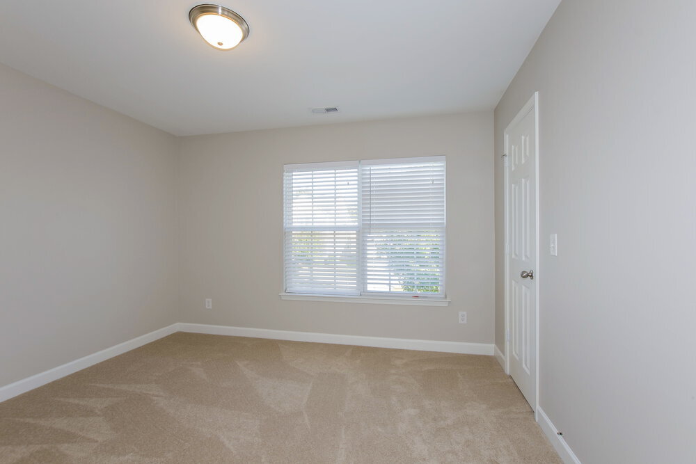 Building Photo - 1041 Ramsgate Dr SW