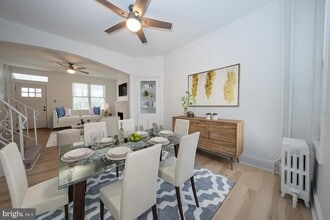 Building Photo - 34 W Durham St