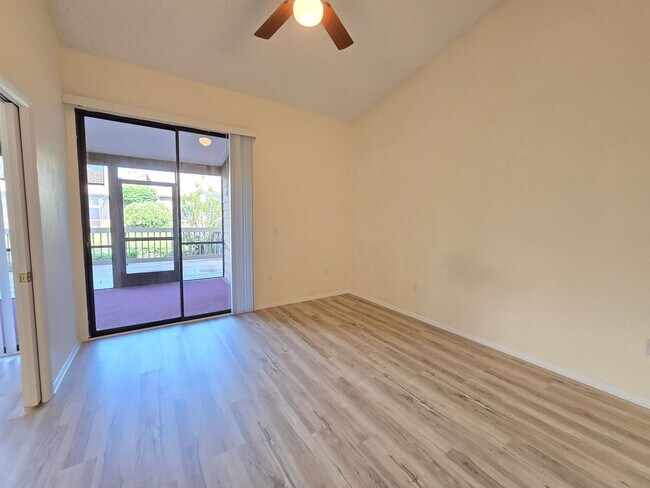 Building Photo - Cozy 2 bed/ 2 bath Villa in Beekman Lakes ...