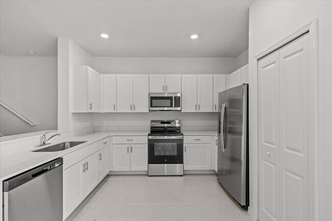 Building Photo - 2642 Sunray Venus Wy