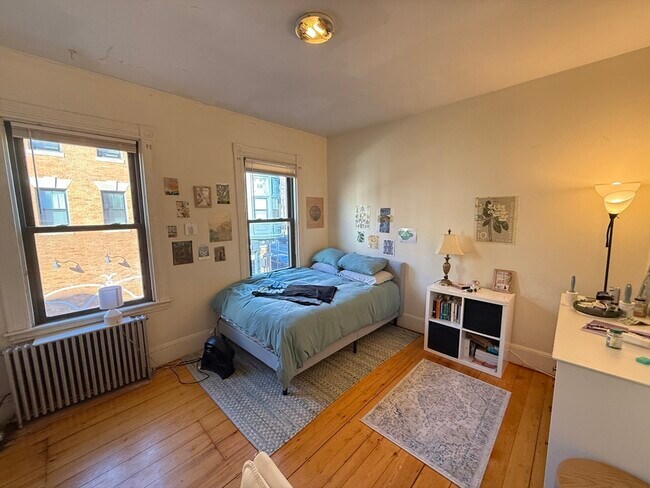 Building Photo - 1500 Tremont St